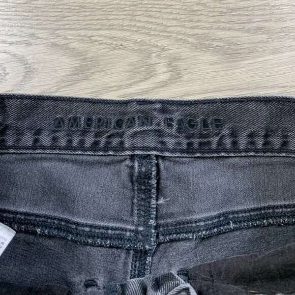 AEO American Eagle Grey Mom Jeans - Picture 7 of 14